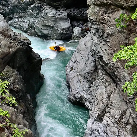 منزل للإقامة River And Mounts Campertogno